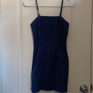 Fitted striped dress